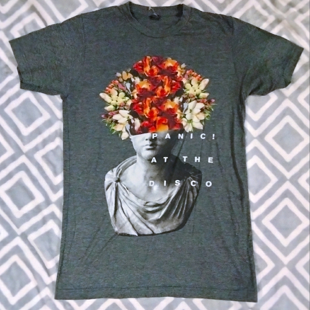 Panic! At The Disco S Band Tshirt - Picture 1 of 1